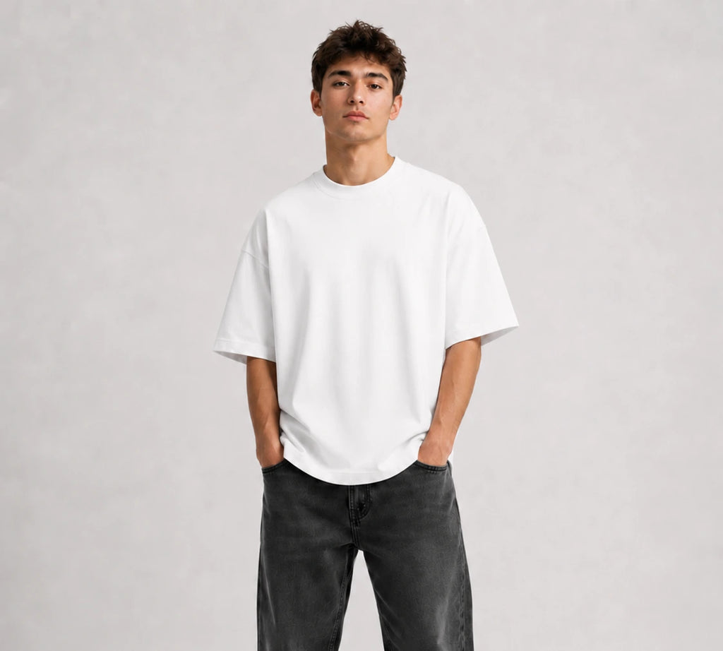 "THIS IS A FLIRTING ZONE" Oversized T-Shirt - White